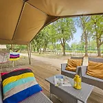 Üdülőpark Easyatent Safari Tent Lanterna *