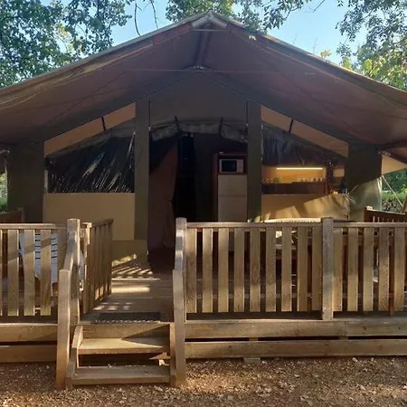 Easyatent Safari Tent Lanterna Üdülőpark Červar-Porat