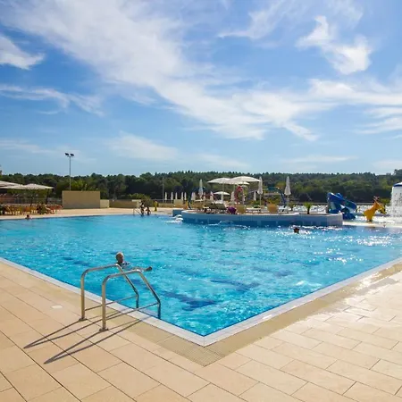 Easyatent Safari Tent Lanterna Semesterpark Červar-Porat
