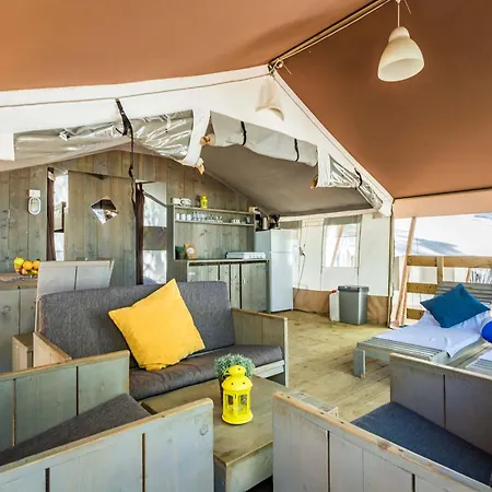 Easyatent Safari Tent Lanterna Holiday park
