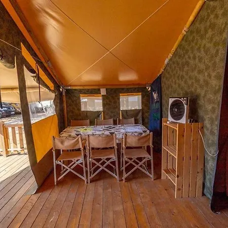 Holiday park Easyatent Safari Tent Lanterna