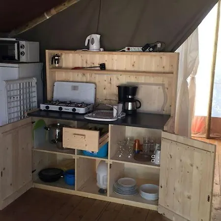 Easyatent Safari Tent Lanterna Holiday park Cervar-Porat